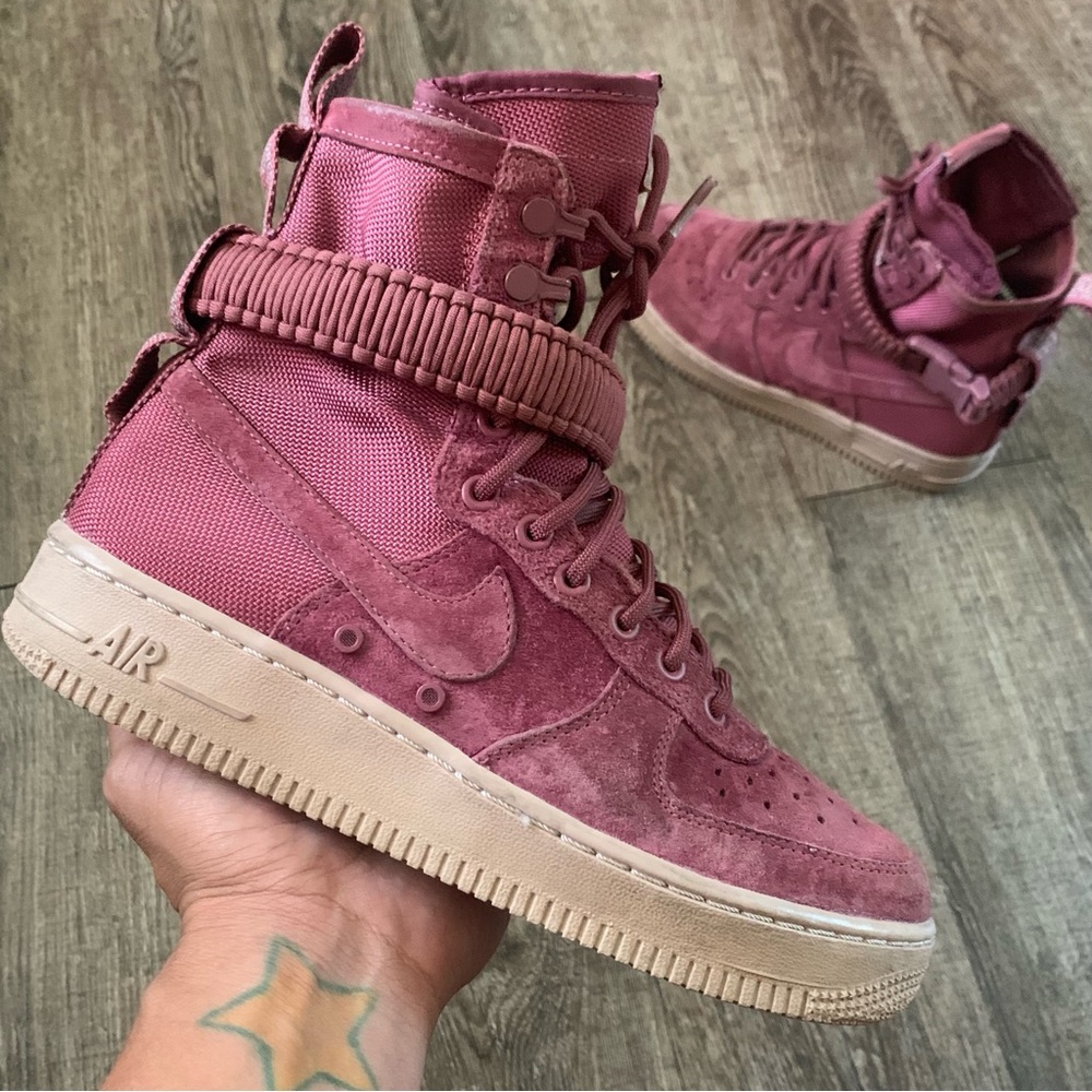 Nike SF Air Force 1 'Vintage Wine' Women’s Size 7.5